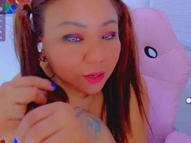 VictoriaLove webcam