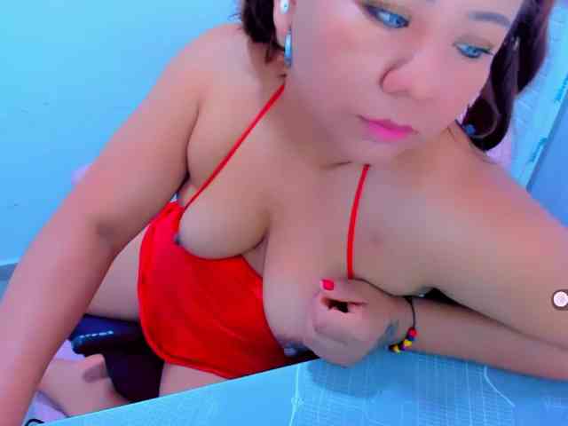 VictoriaLove webcam