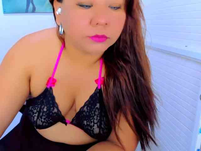 VictoriaLove webcam