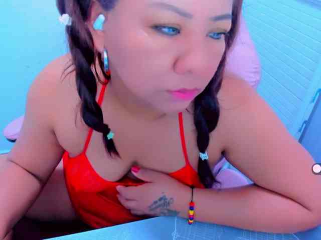 VictoriaLove webcam