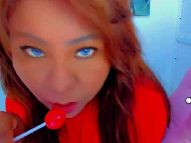 VictoriaLove webcam