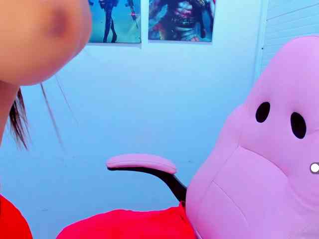 VictoriaLove webcam