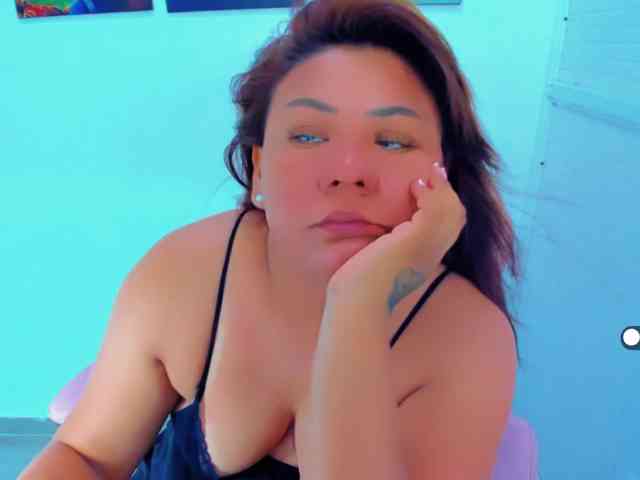 VictoriaLove webcam