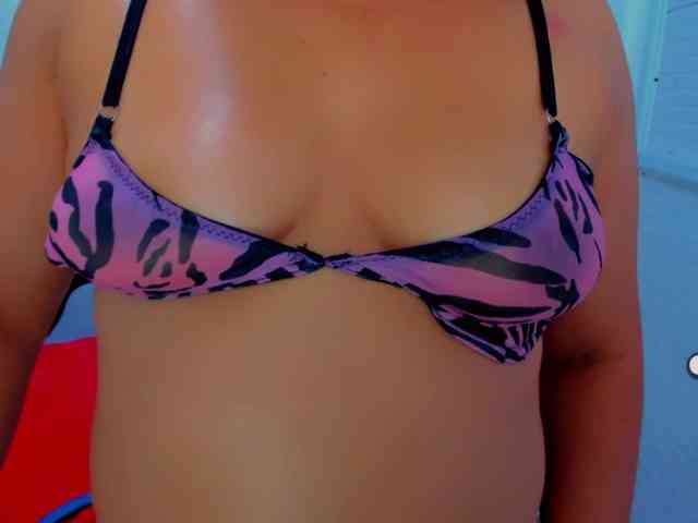 VictoriaLove webcam