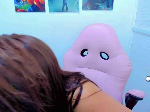 VictoriaLove webcam