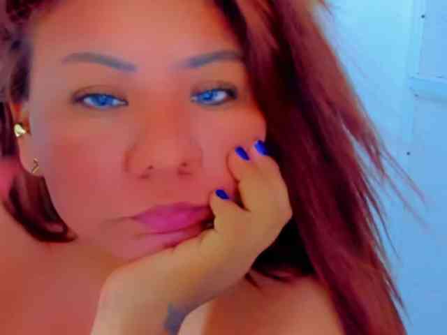 VictoriaLove webcam