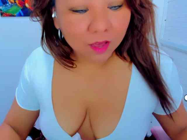 VictoriaLove webcam
