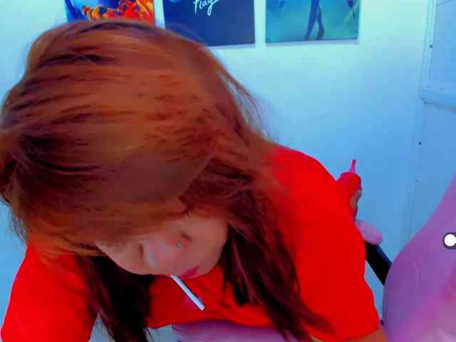 VictoriaLove webcam
