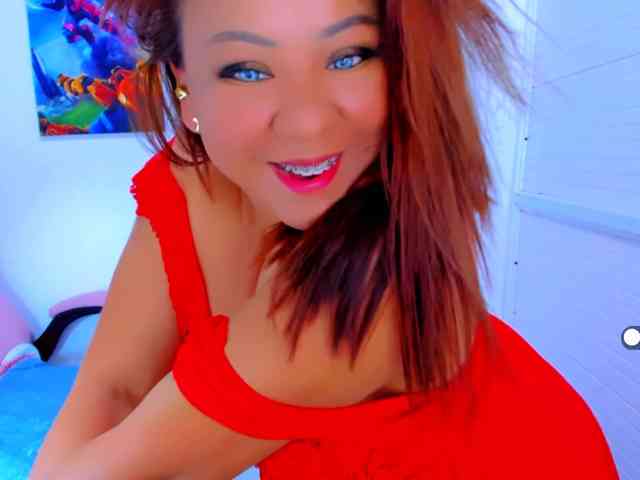 VictoriaLove webcam