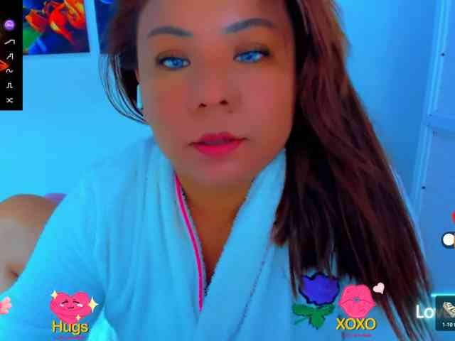 VictoriaLove webcam