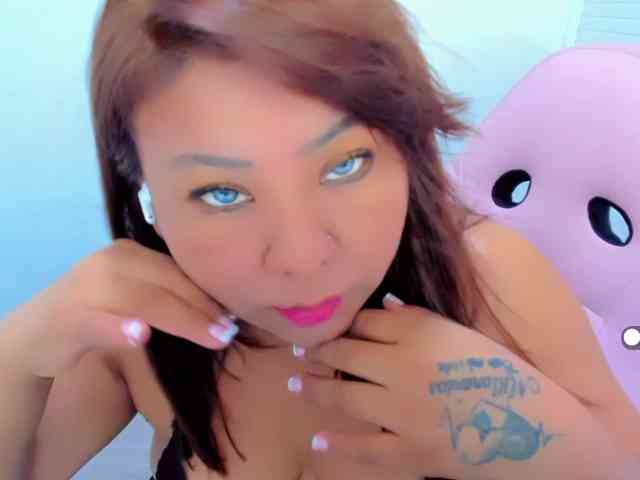 VictoriaLove webcam
