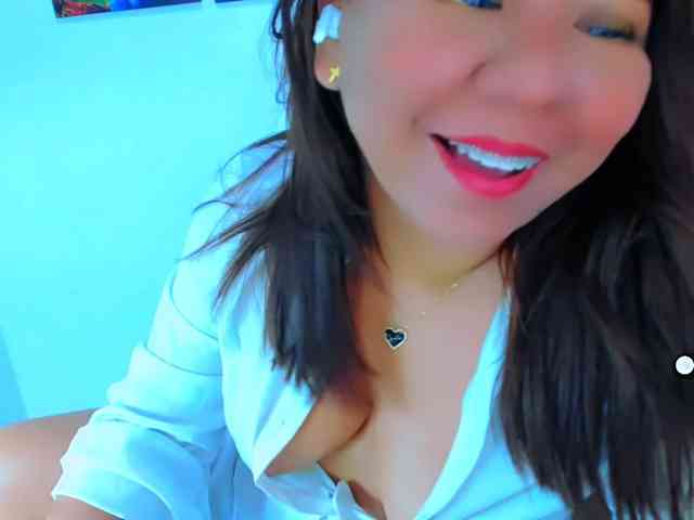 VictoriaLove webcam