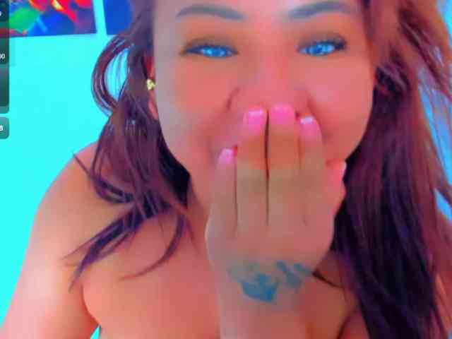 VictoriaLove webcam