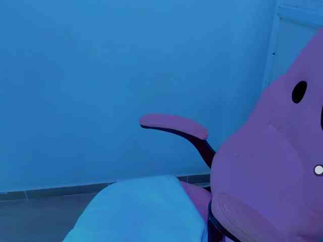 VictoriaLove webcam