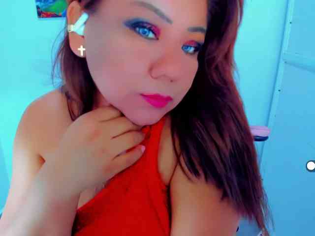VictoriaLove webcam