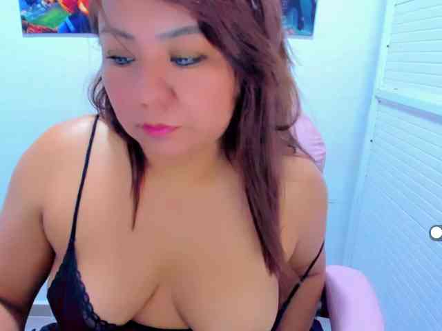 VictoriaLove webcam