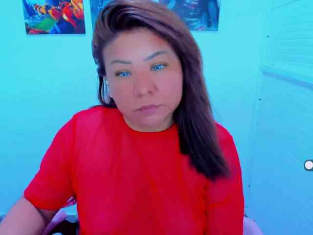 VictoriaLove webcam