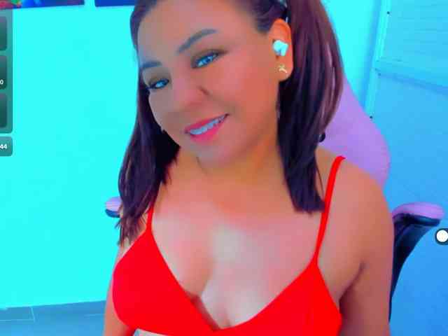 VictoriaLove webcam