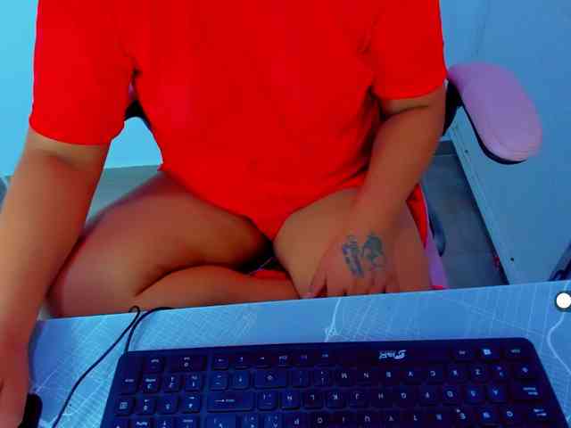 live amateur cam VictoriaLove
