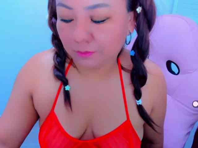Model: VictoriaLove