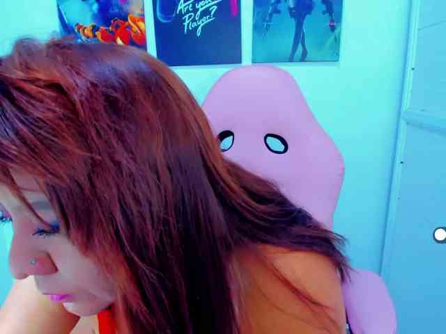 VictoriaLove webcam