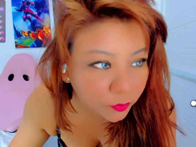 VictoriaLove webcam