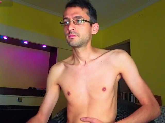 HungEddy — live male cam