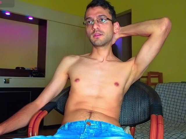 HungEddy — live male cam