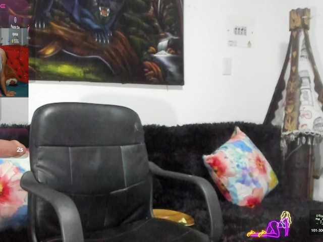 sharoncute1 live cam on BongaCams