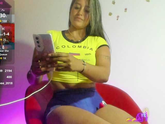 sharoncute1 live cam on BongaCams