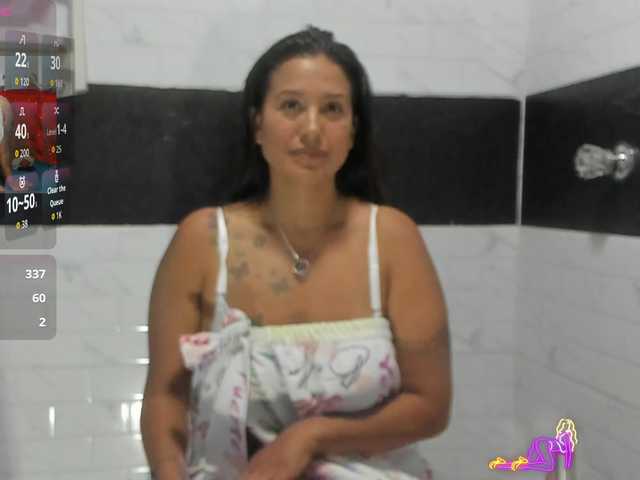 sharoncute1 live cam on BongaCams