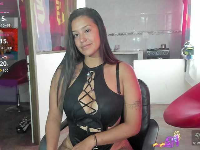 sharoncute1 live cam on BongaCams