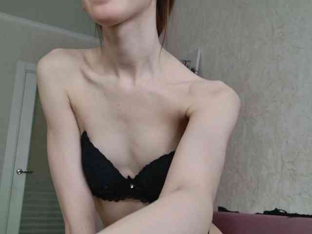 Skinny-Sex-Sissy