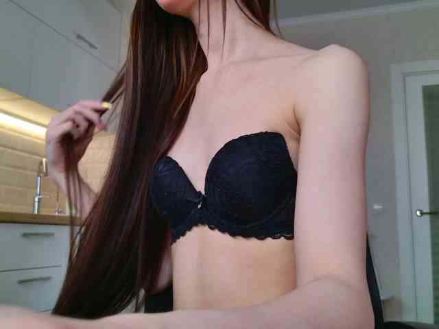 Skinny-Sex-Sissy
