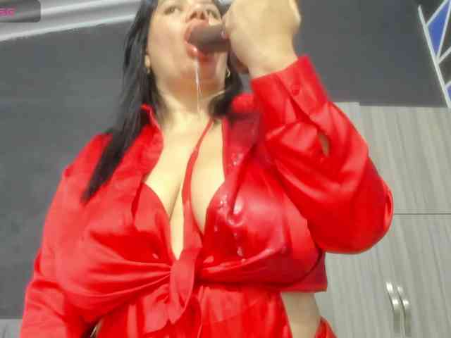 MATURE-ANIKA webcam