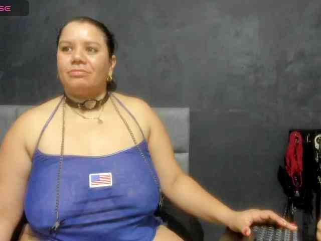 MATURE-ANIKA webcam