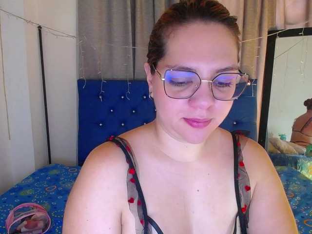 glory-holes live webcam show