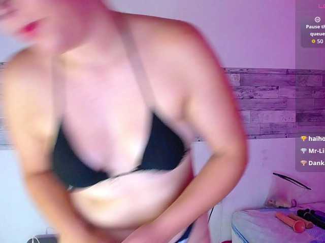 glory-holes live cam on BongaCams