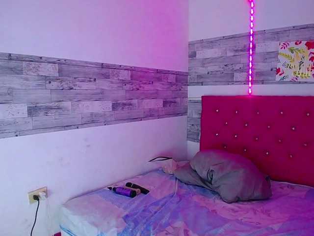 glory-holes live cam on BongaCams