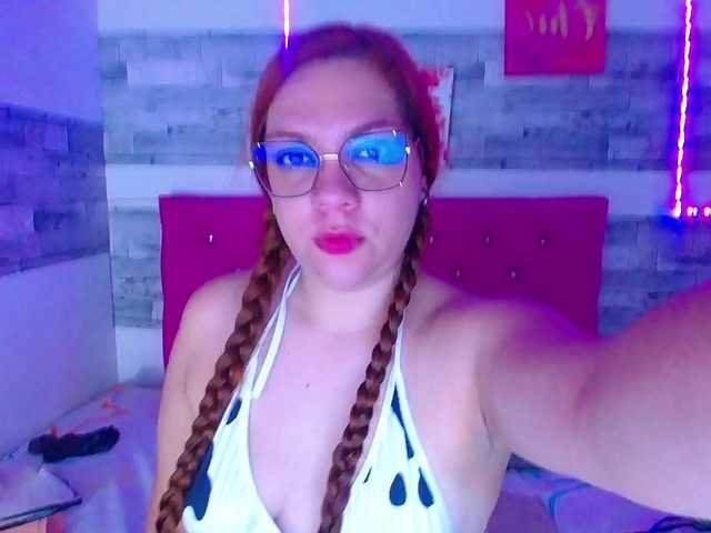 glory-holes live cam on BongaCams