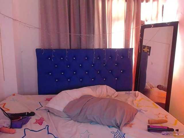 glory-holes live cam on BongaCams
