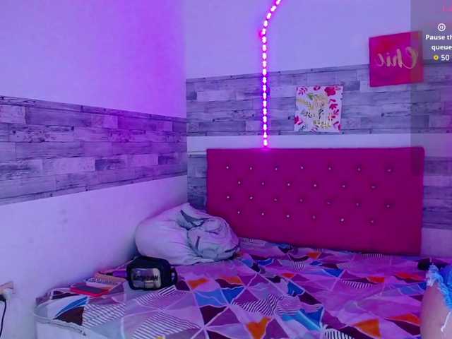 glory-holes live cam on BongaCams