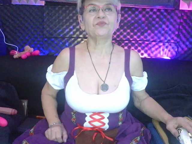 Fantasyca live cam on BongaCams