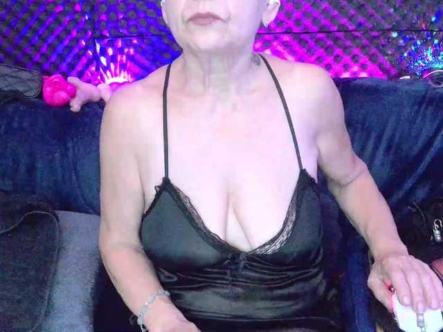 Fantasyca live cam on BongaCams