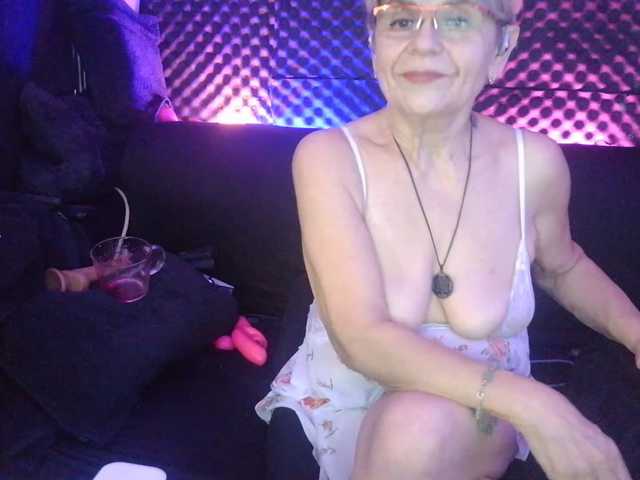 Fantasyca live cam preview