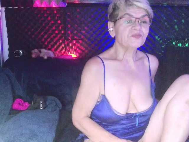 Fantasyca live cam on BongaCams
