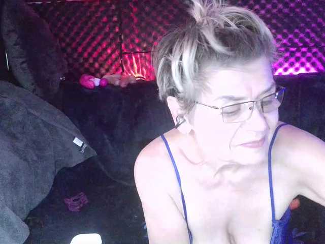 Fantasyca live cam on BongaCams