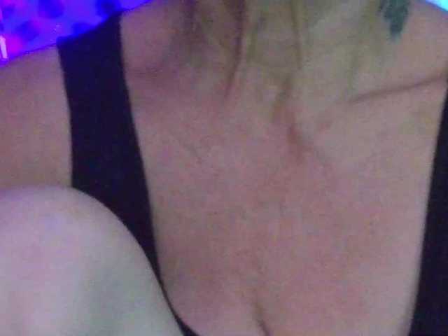 Fantasyca live cam on BongaCams