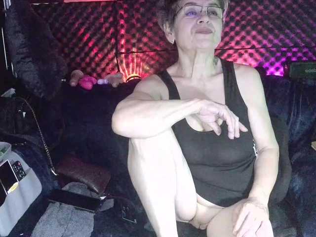 Fantasyca live cam on BongaCams