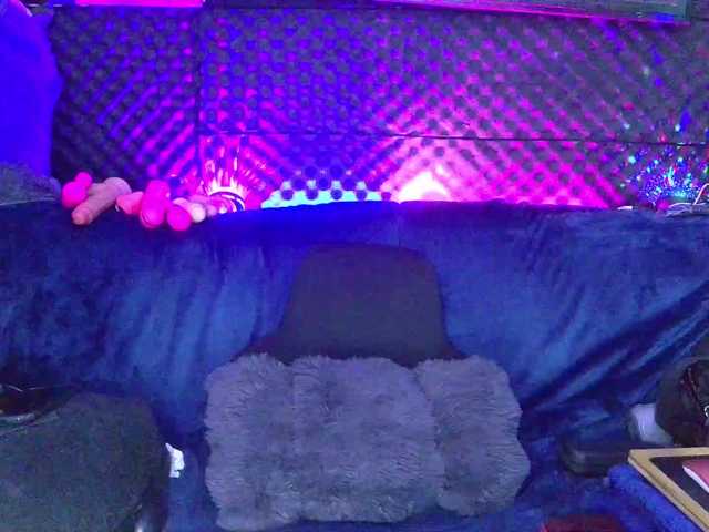 Fantasyca live cam on BongaCams